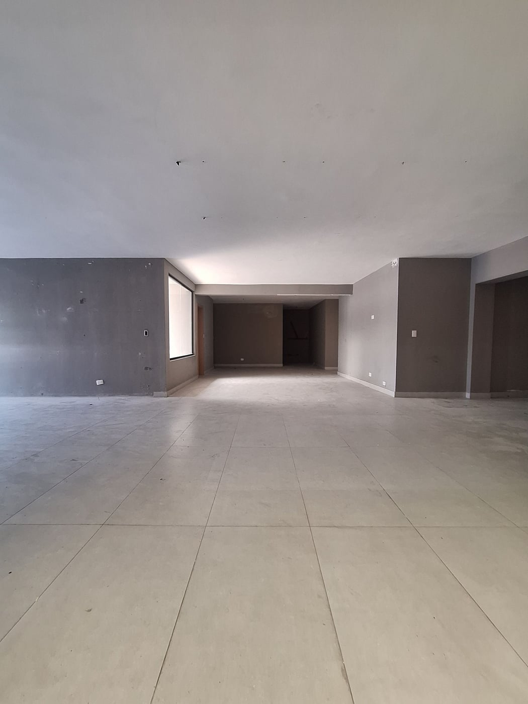Local Comercial independiente en Nuñez de Caceres – foto 8