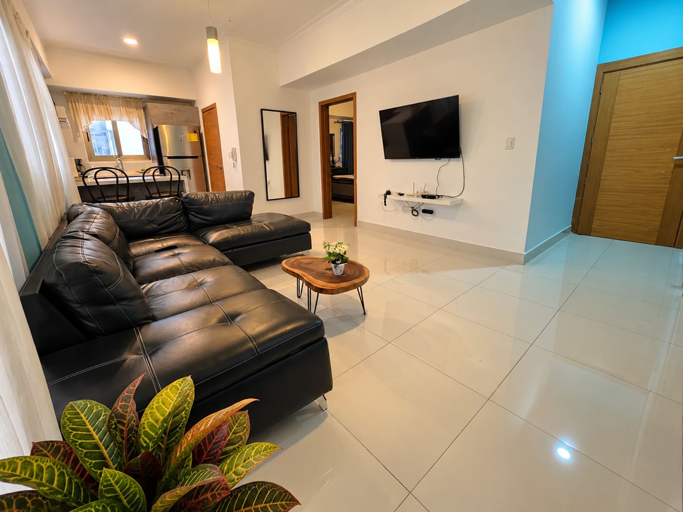 APARTAMENTO DE 1 HABITACIÓN EN NACO – foto 1