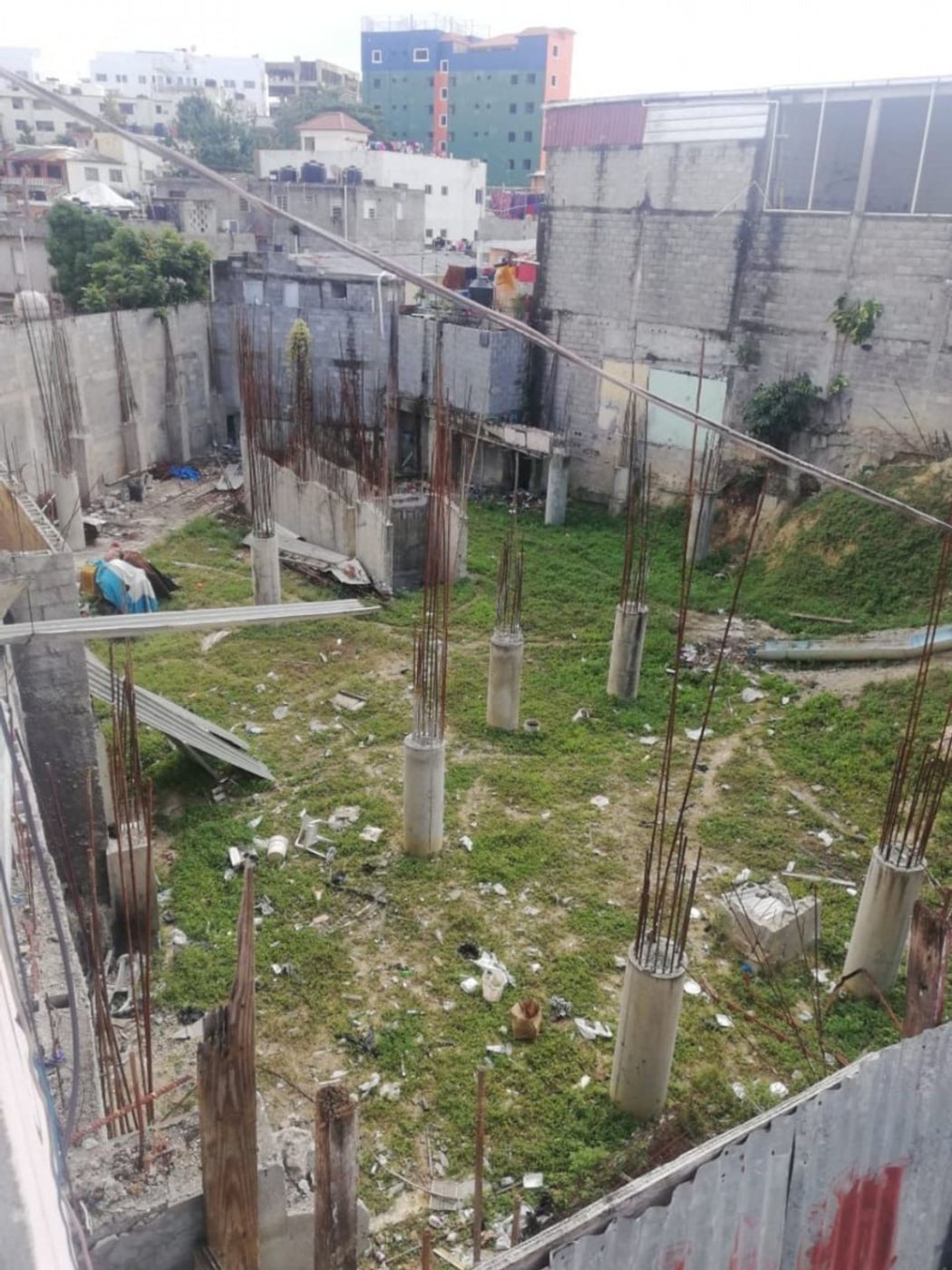 Terreno en venta ave. Los Próceres 785 m² – foto 3