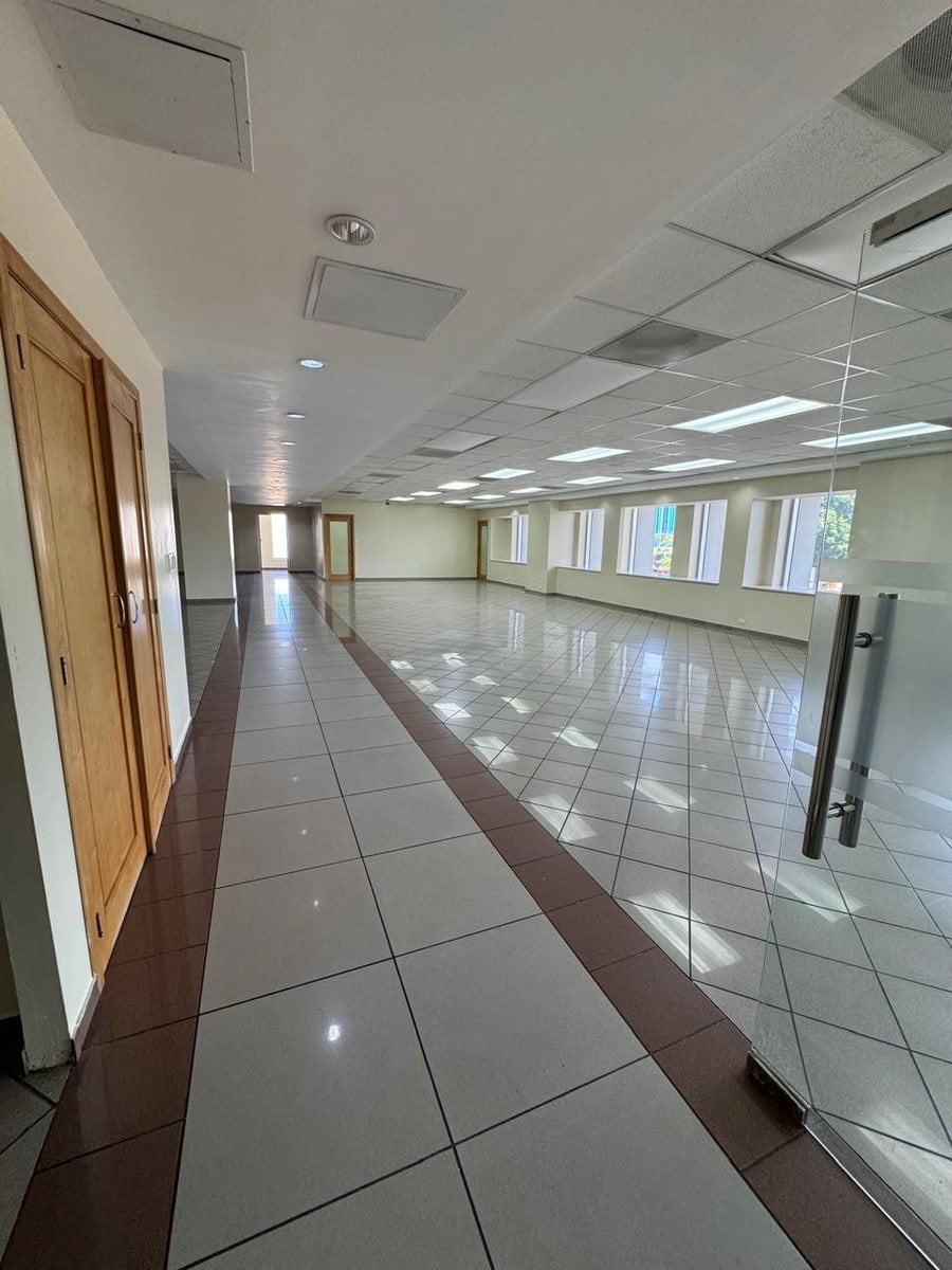 Oficina en alquiler | ensanche naco – foto 6