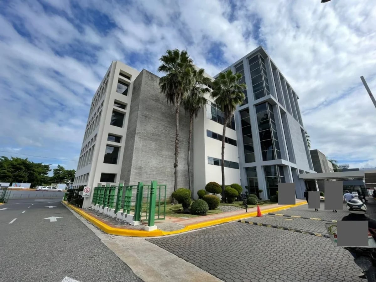 Oficina en alquiler | ensanche naco – foto 8