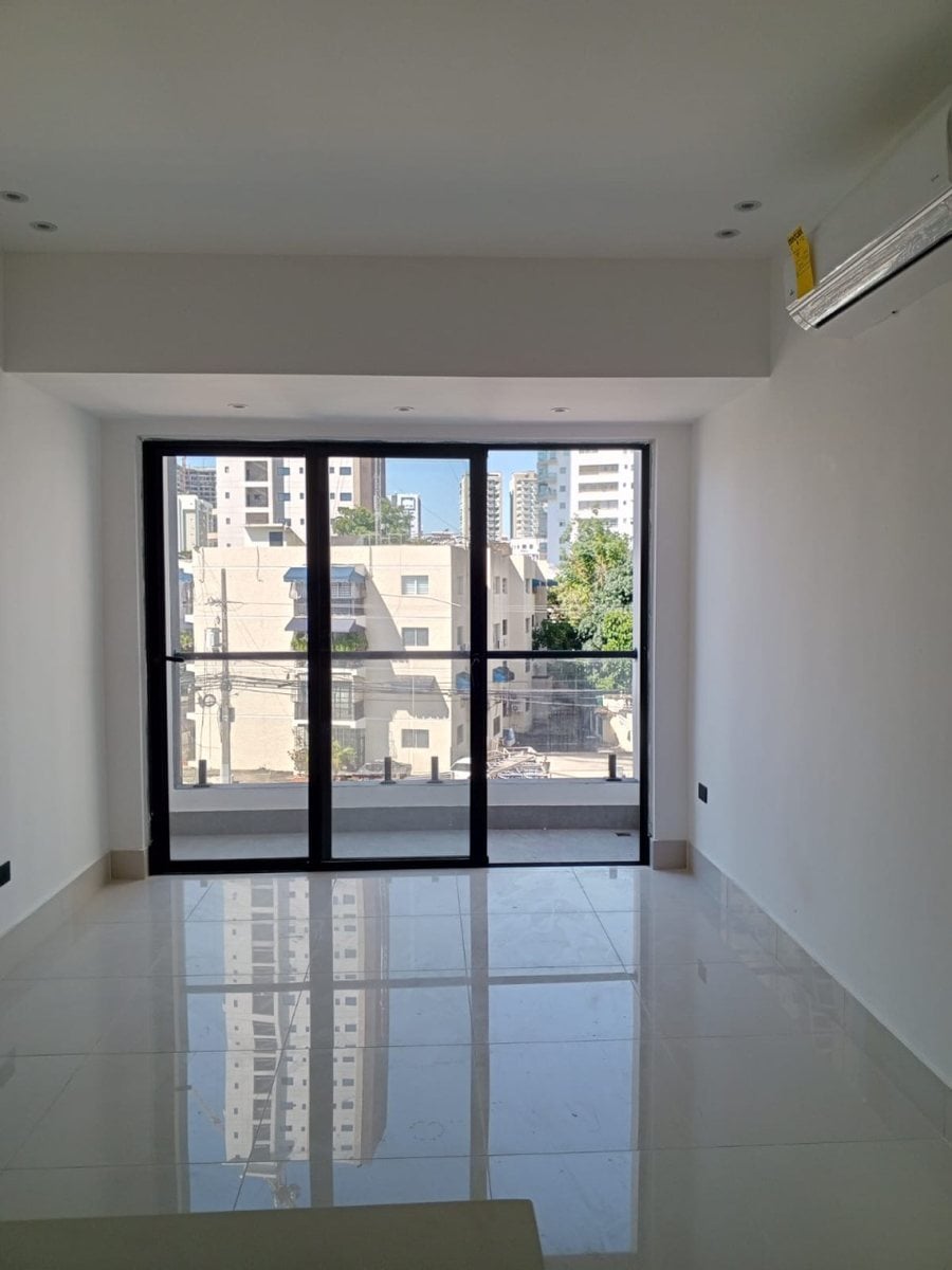 Apartamento en Ensanche Serralles – foto 1