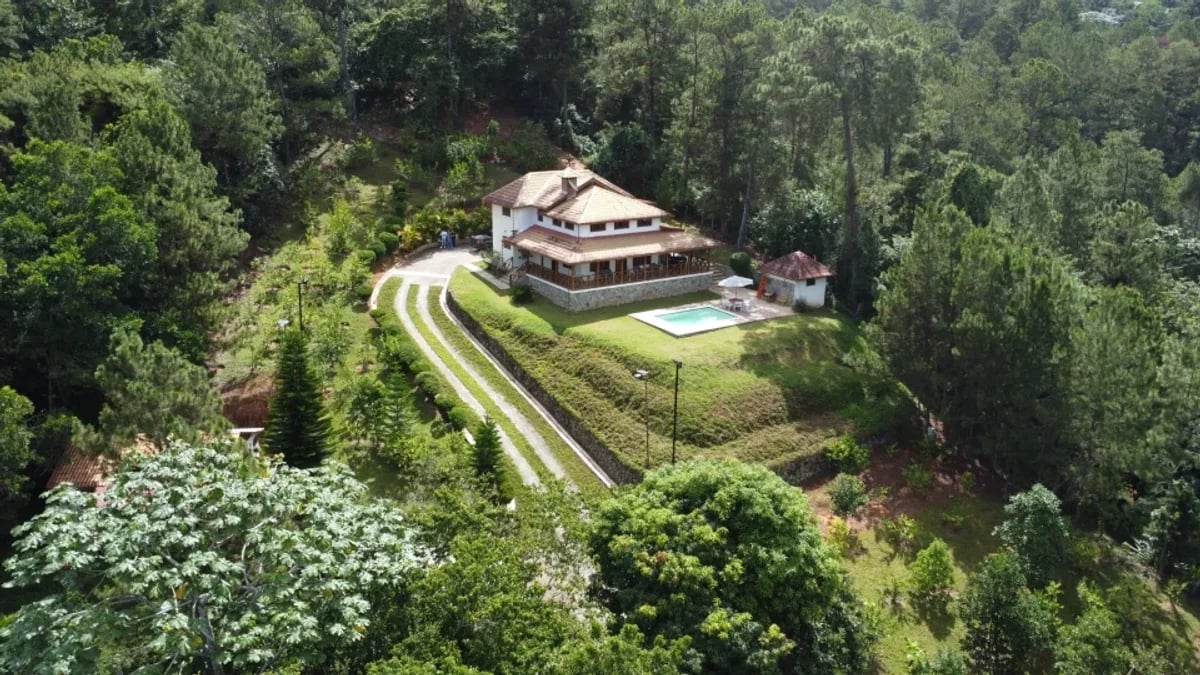 Casa en venta en Paso Bajito, Jarabacoa – foto 2