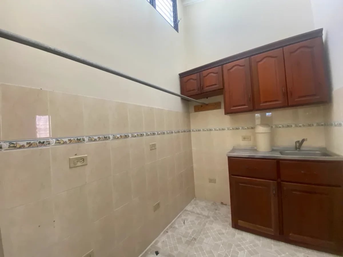 Casa 5 habitaciones y amplio patio – foto 10