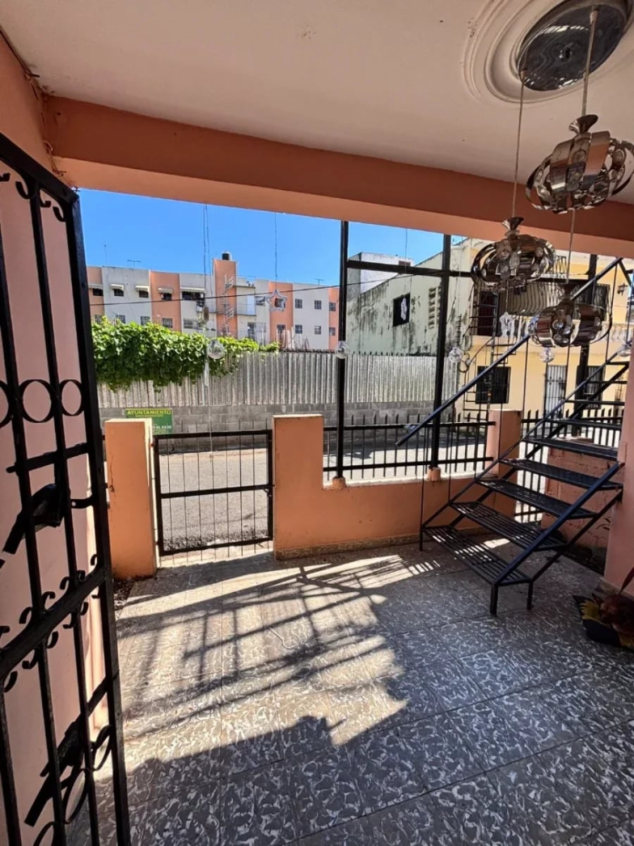 ALMA ROSA VENTA EDIF 3 NIVELES COMPLETOS – foto 2