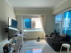 Apartamento de 3 dormitorios en venta en Calle Winston – foto 3