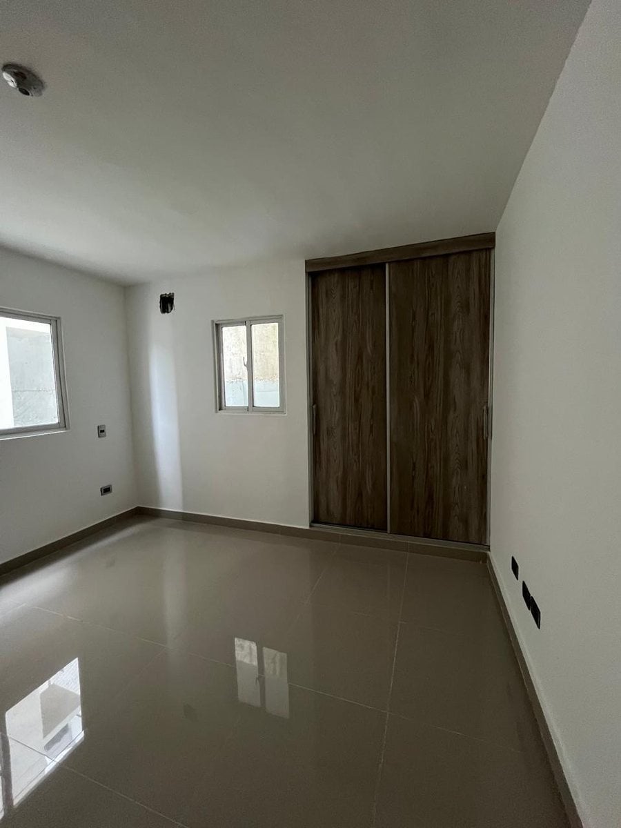 Apartamento en Vista Hermosa, Santo Domingo Este – foto 4
