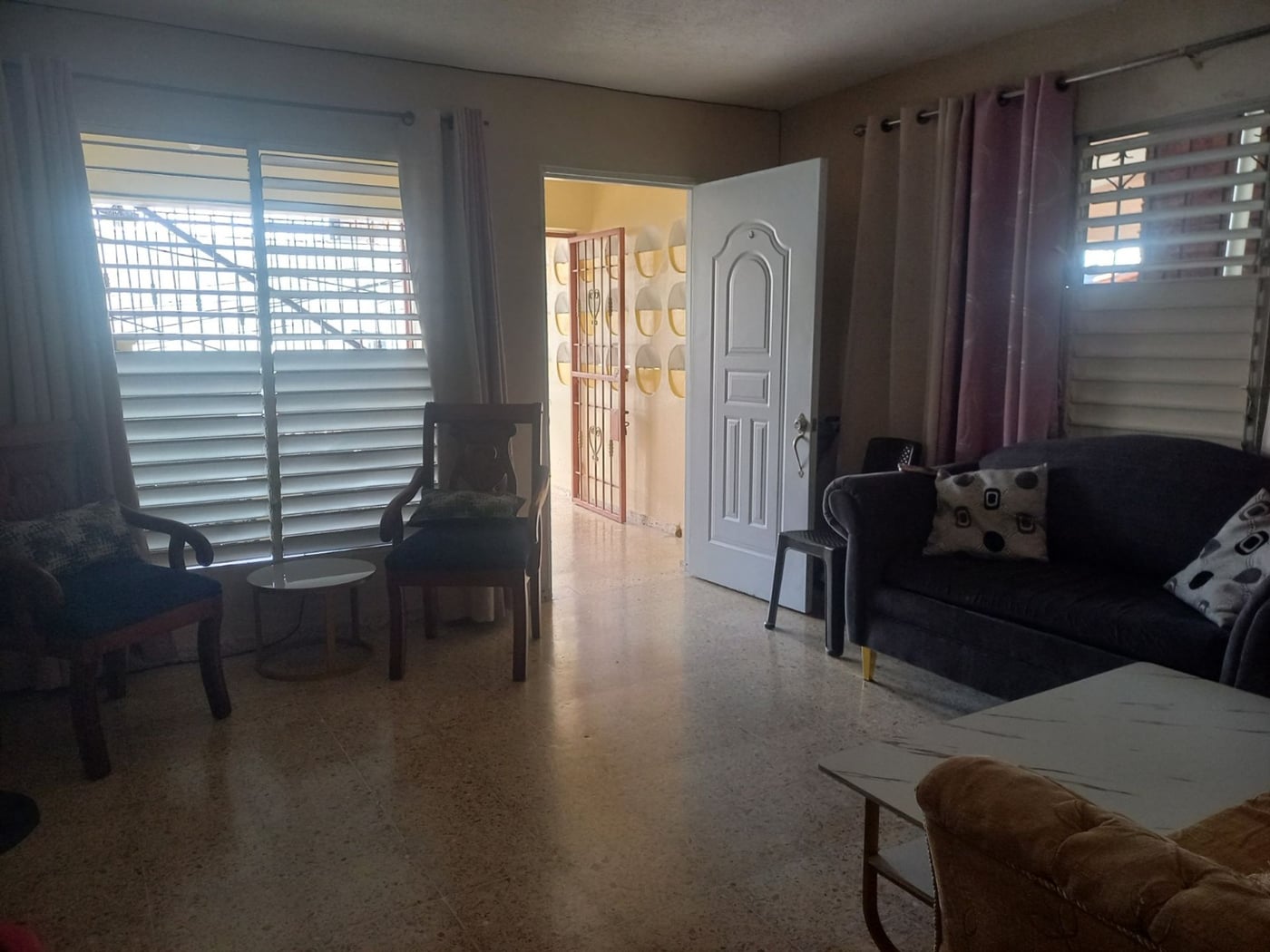Vendo Propiedad de tres niveles en Alma Rosa II – foto 5