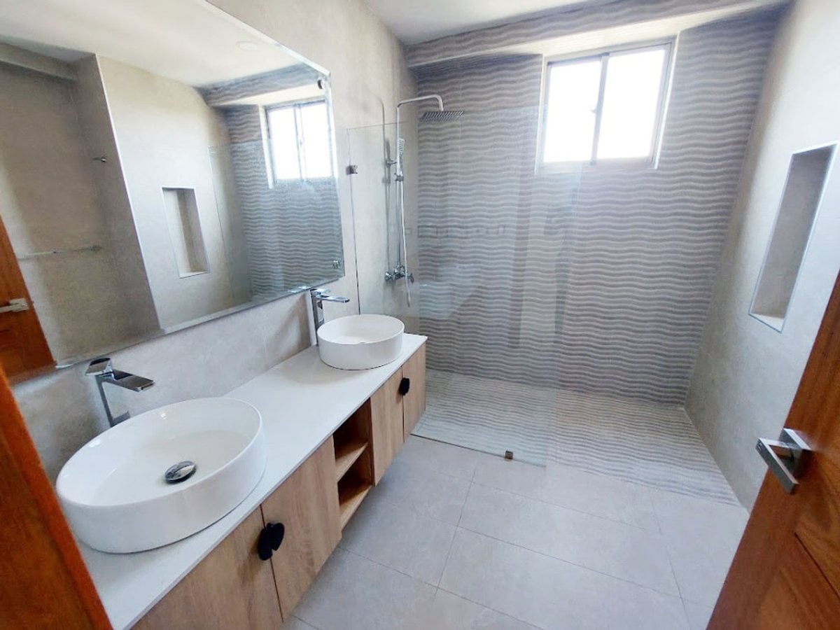 Apartamento de Lujo en Los Cacicazgos – foto 9