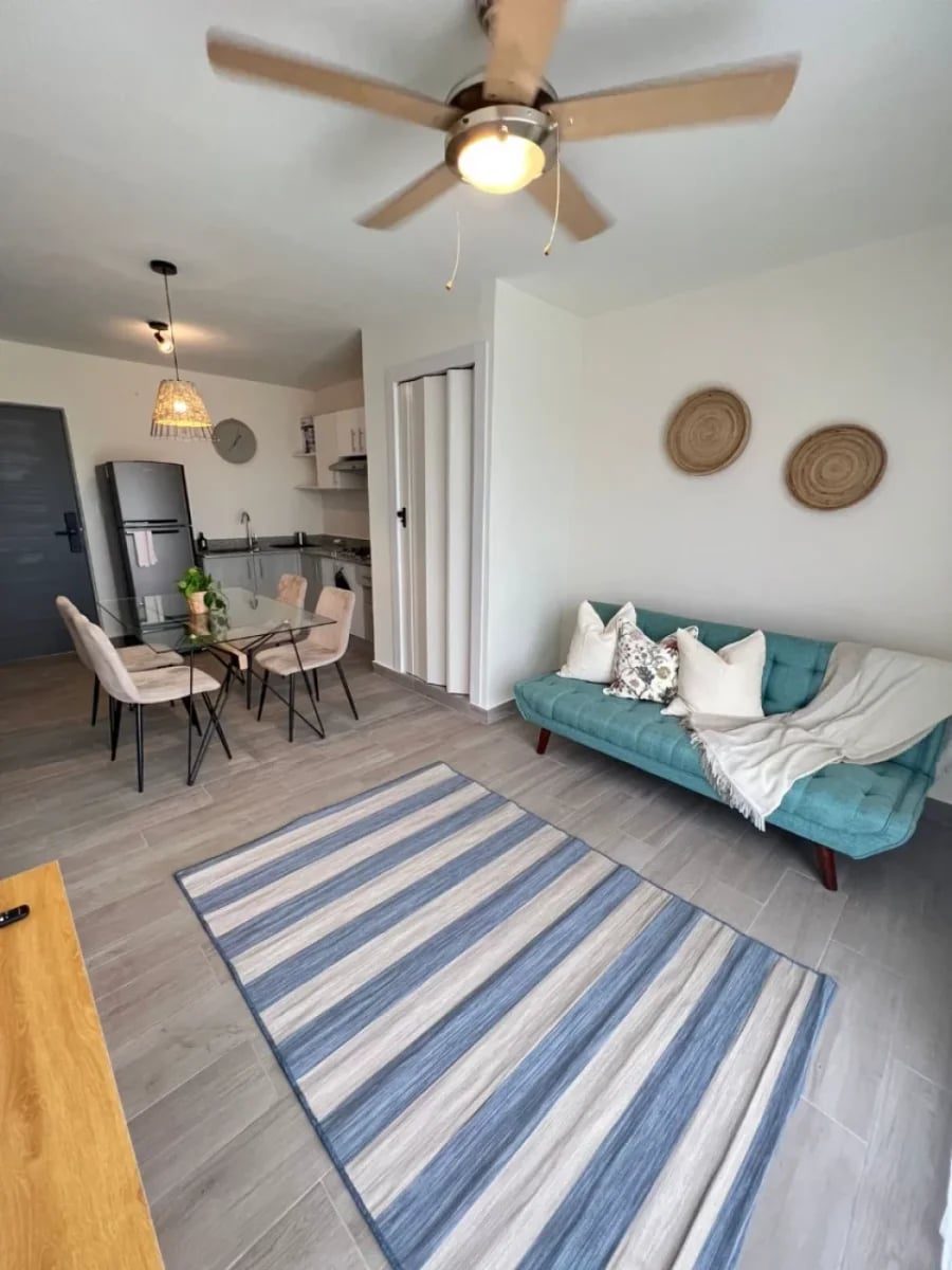 Apartamento de 1 Hab. Amueblado en Pueblo Bávaro – foto 4