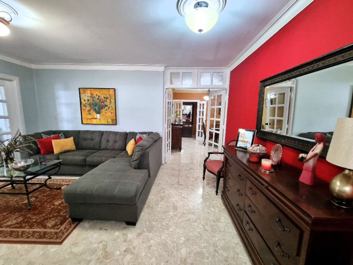 Apartamento en Los Cacicazgos, Santo Domingo – foto 1