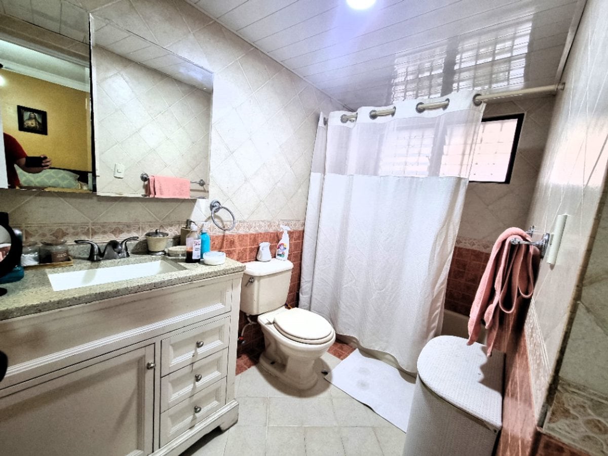 Apartamento en Los Cacicazgos, Santo Domingo – foto 8