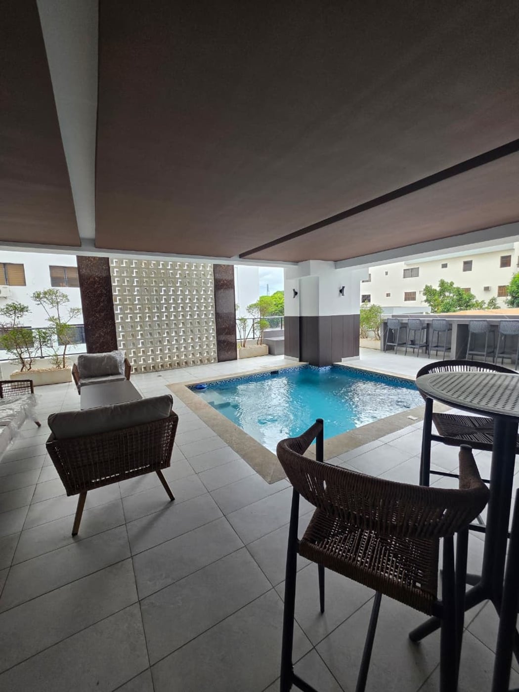APARTAMENTO EN ALQUILER 1 DORMITORIO DISTRITO NACI – foto 1