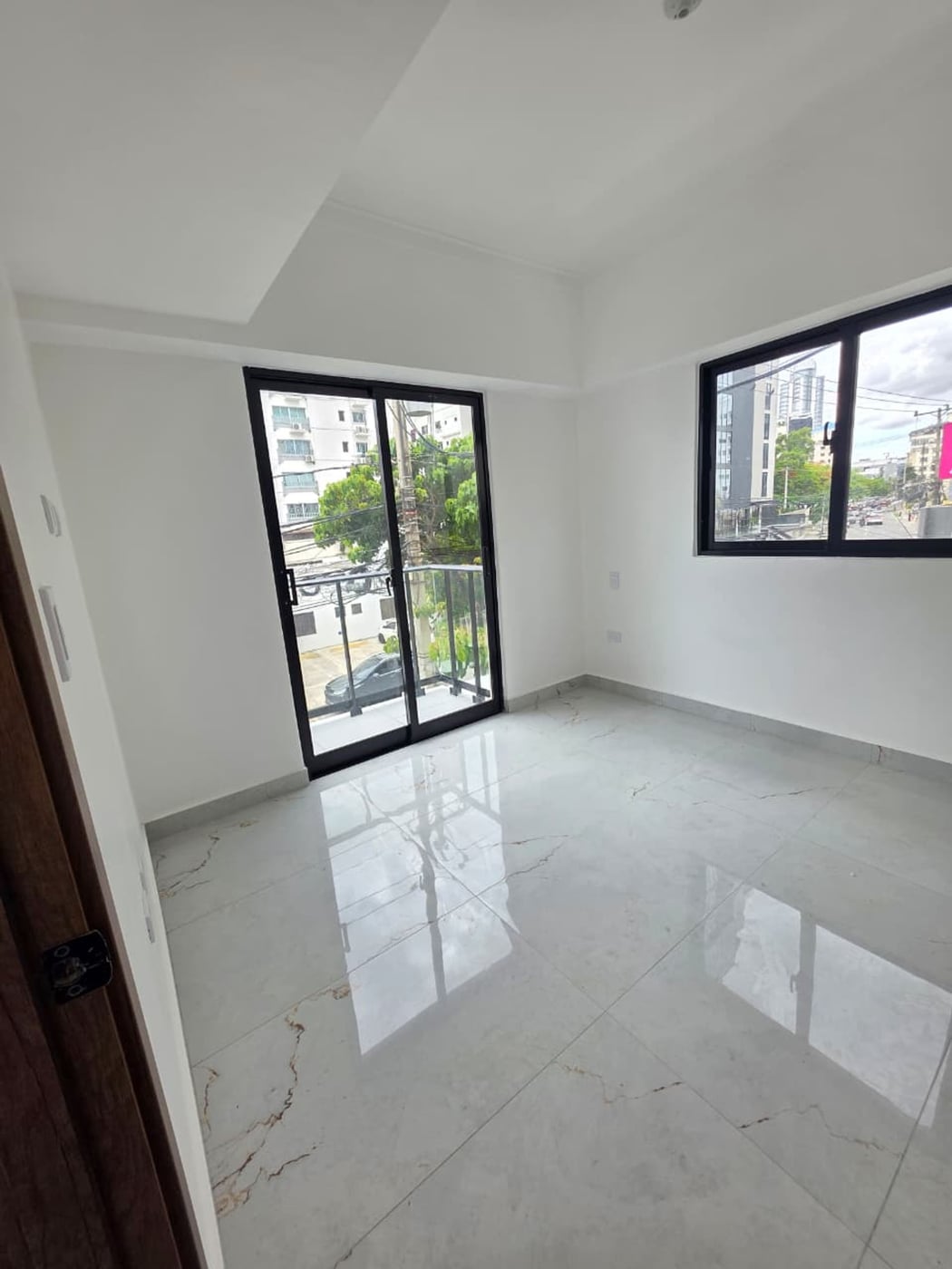APARTAMENTO EN ALQUILER 1 DORMITORIO DISTRITO NACI – foto 10