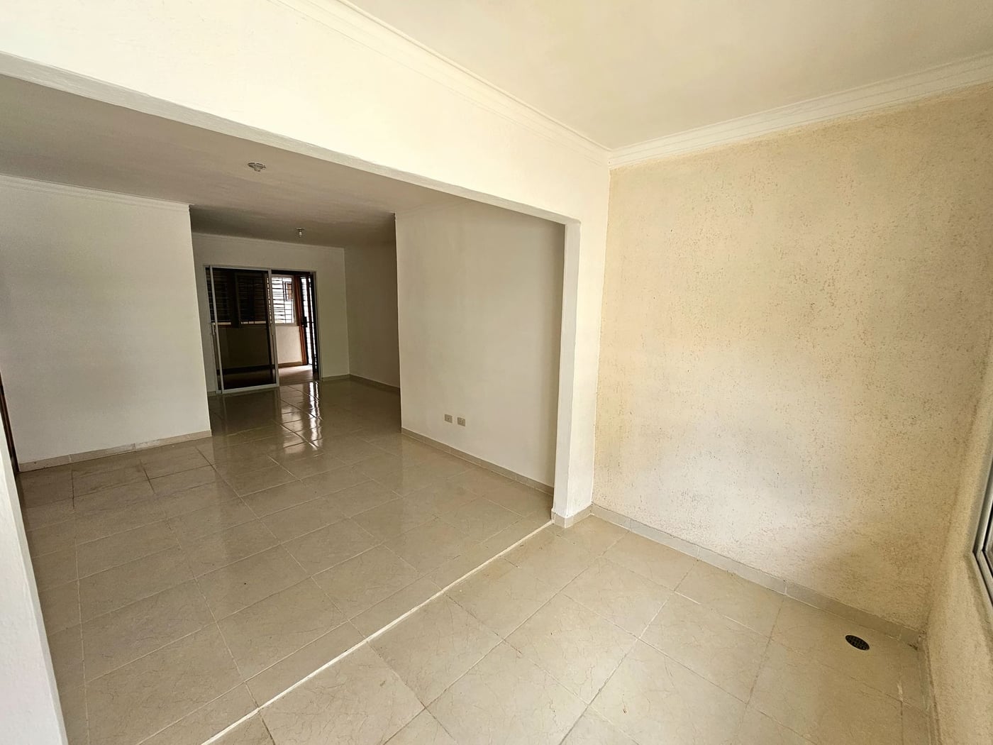 APARTAMENTO EN VENTA 3 DORMITORIOS SANTO DOMINGO N – foto 2