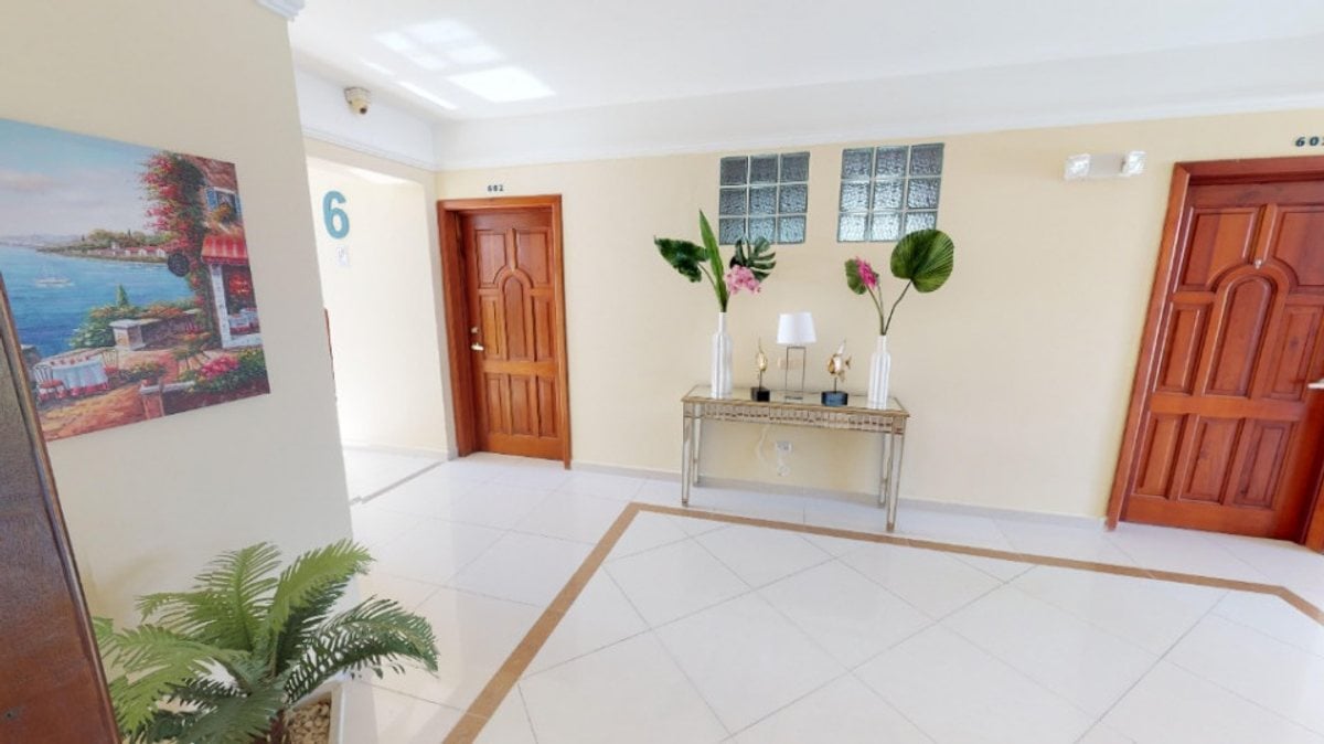 Edificio en Venta en Gazcue, Santo Domingo – foto 2