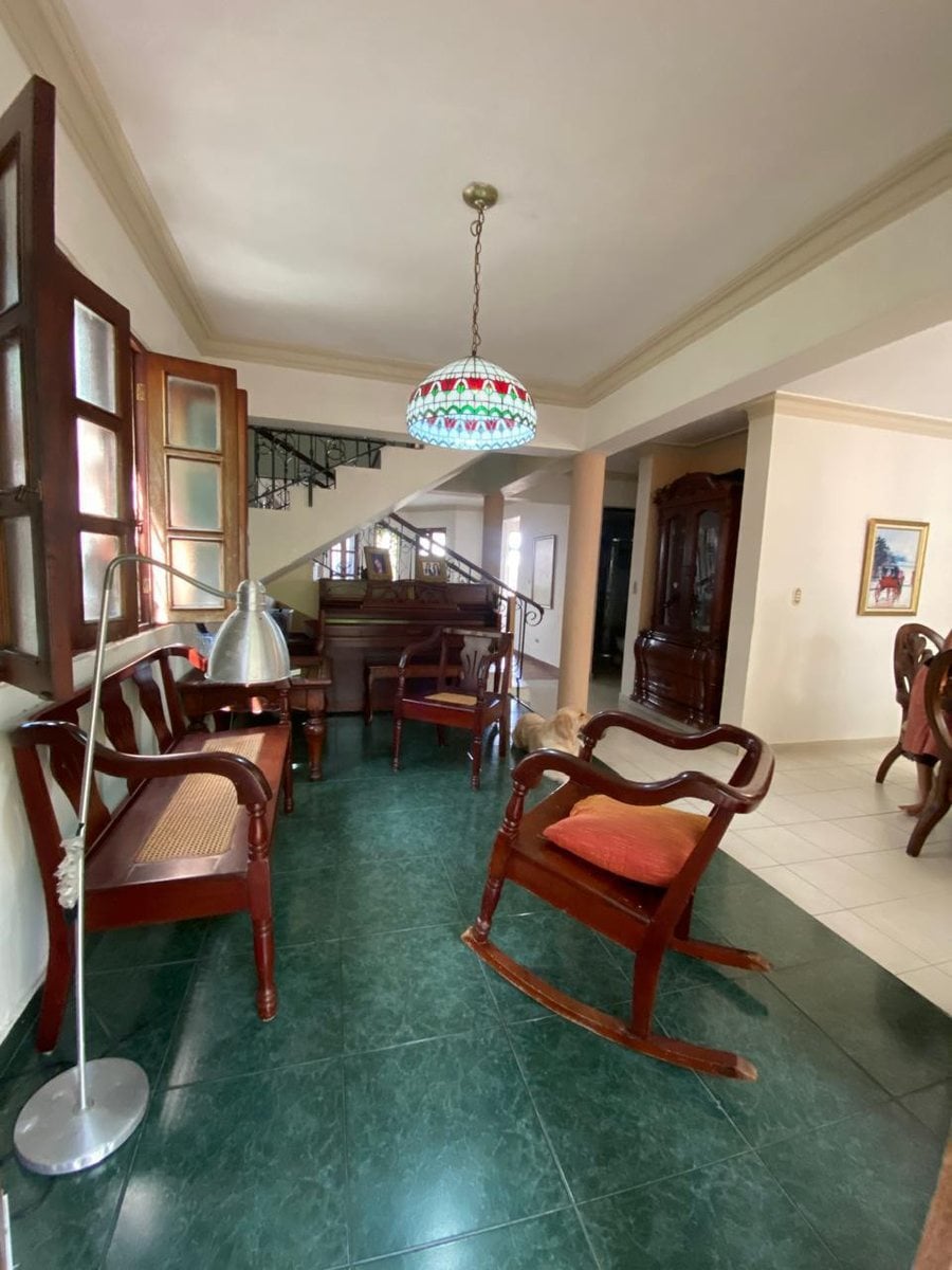 Casa en Arroyo Hondo, Santo Domingo – foto 8