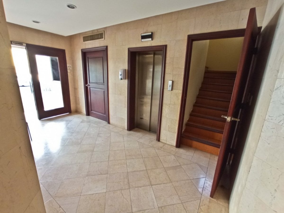 Local comercial en Enriquecido En Santo Domingo – foto 2