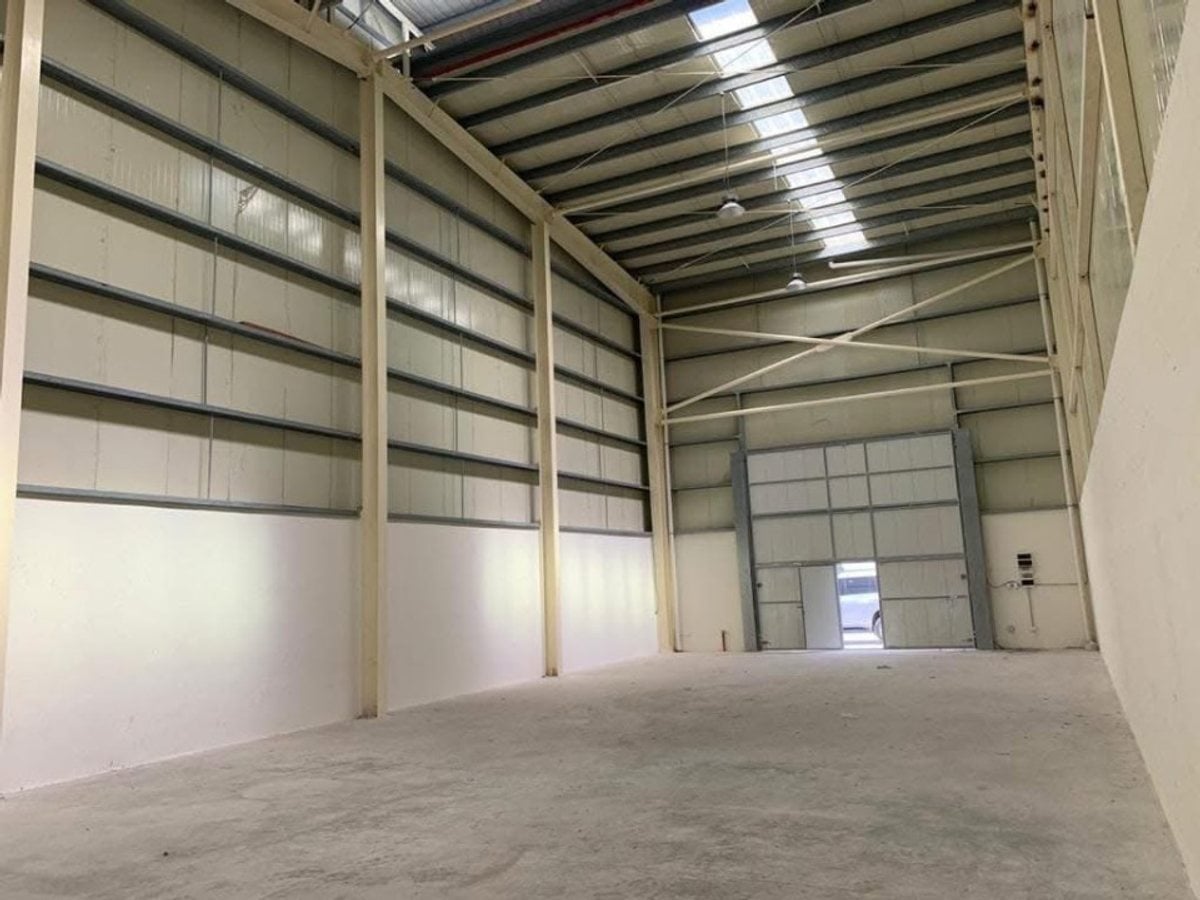 Exclusiva Nave Industrial en Bávaro – foto 3