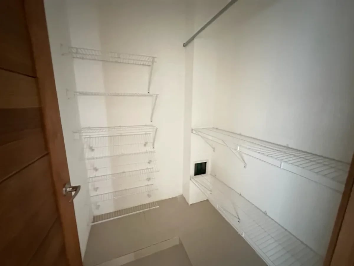 Apartamento en Zona Universitaria con Vista al Mar – foto 11
