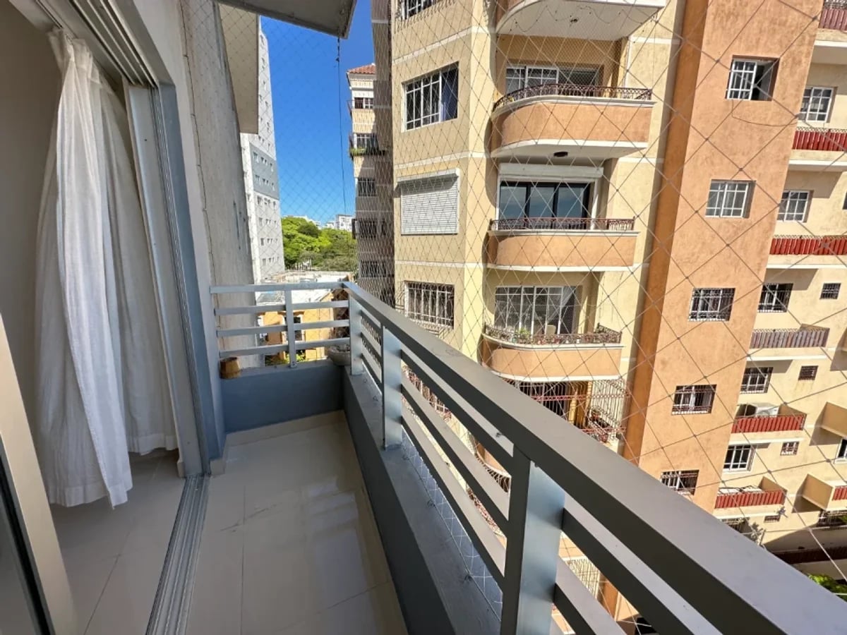 Apartamento en Zona Universitaria con Vista al Mar – foto 12