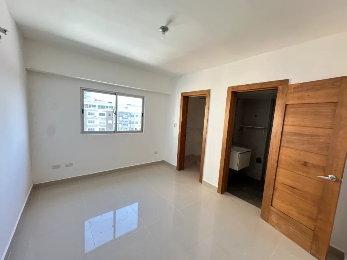 Apartamento en Zona Universitaria con Vista al Mar – foto 6