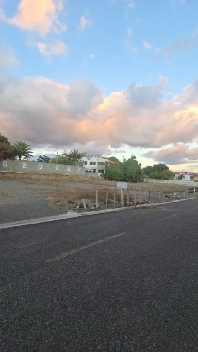 Terreno en Cerro Alto, Santiago – foto 1