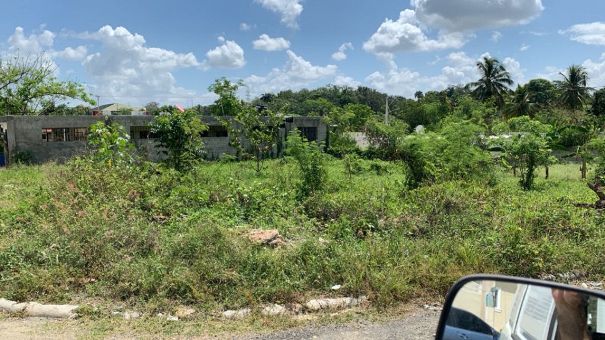 Solar en Cerros de Palmarejo, Santo Domingo – foto 1
