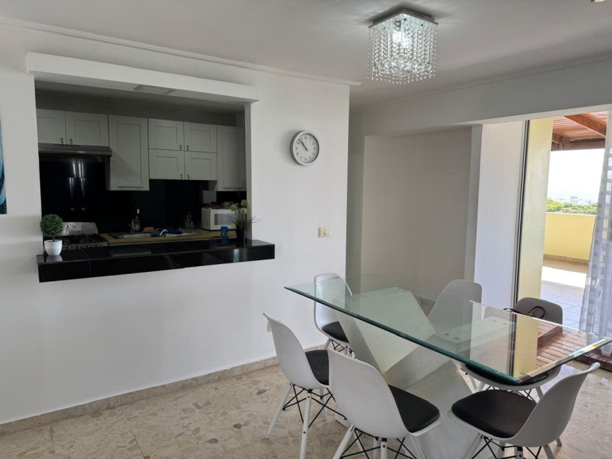 Apartamento en La Esperilla, 2 hab, 2 baños – foto 2