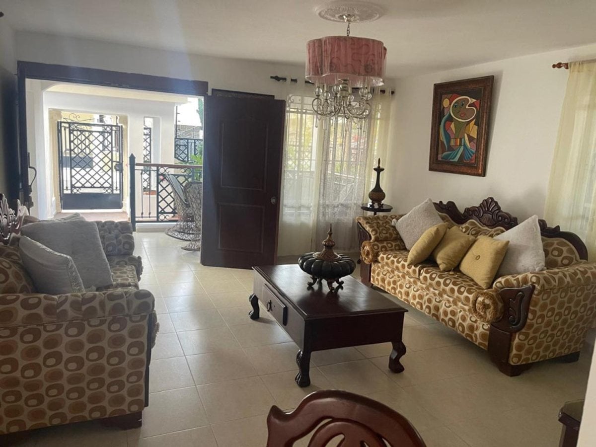 CASA EN CECARA SANTIAGO – foto 7