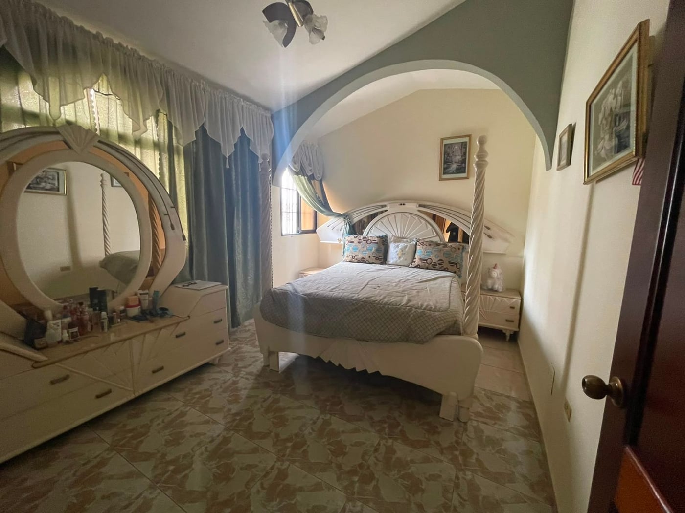CASA EN BRISA ORIENTAL II CON PISCINA – foto 4