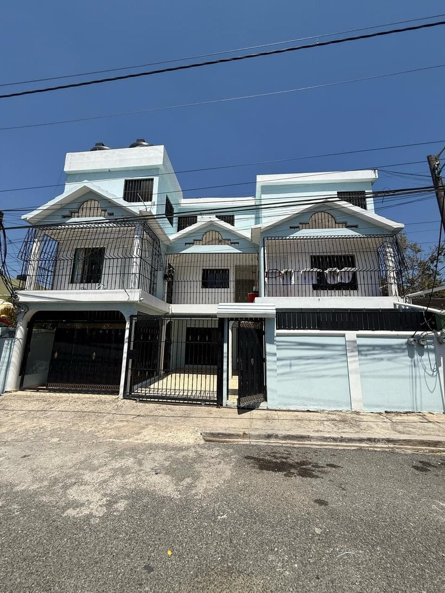 Casa en Villa Tropicalia, Santo Domingo Este – foto 1