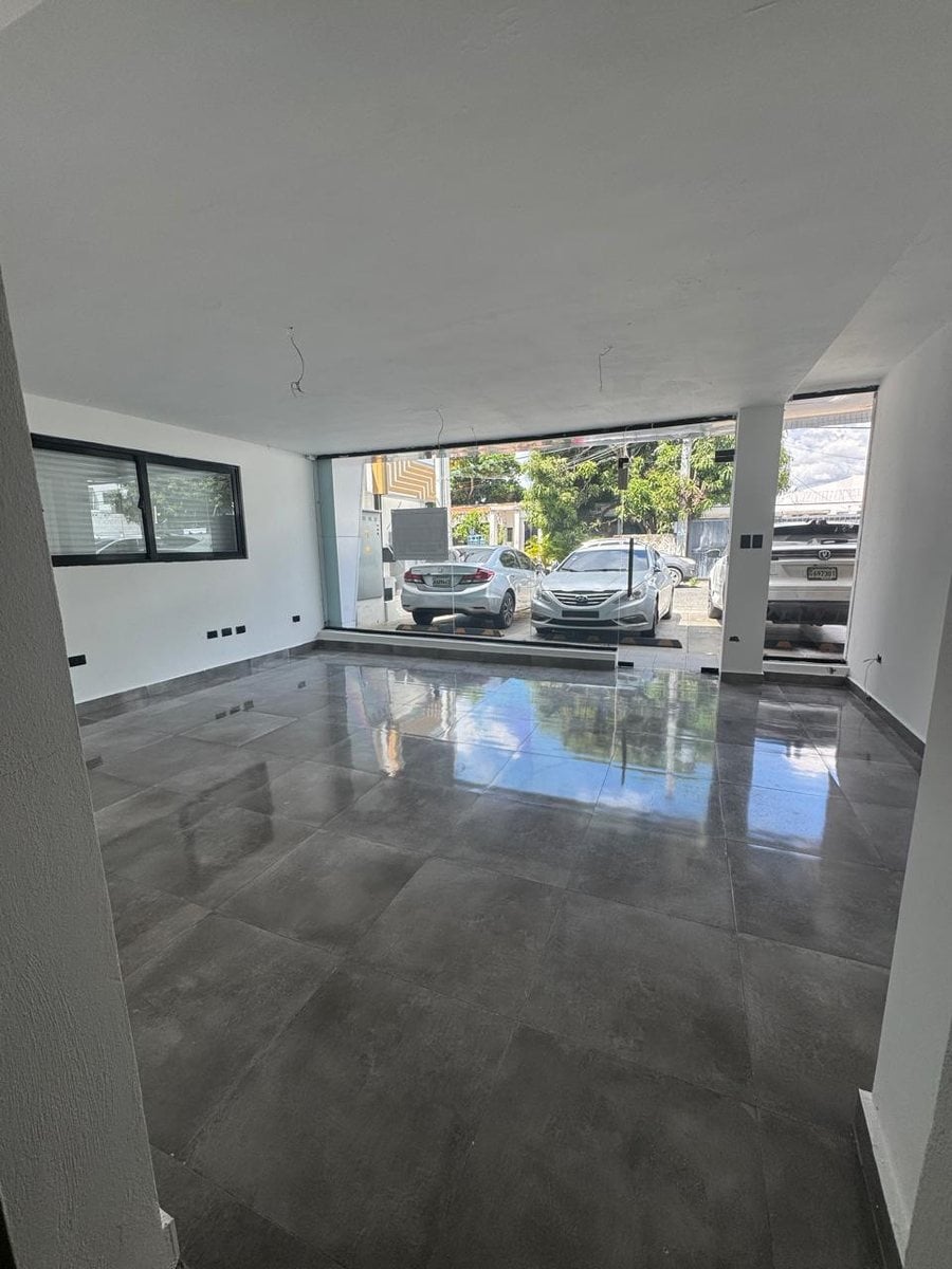 Propiedad Comercial en Urbanización Fernández – foto 1