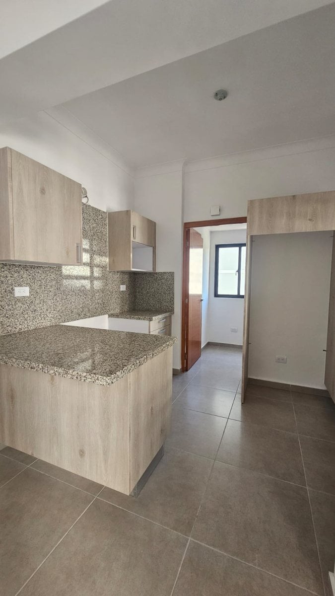 Apartamento en alquiler en Evaristo Morales – foto 8