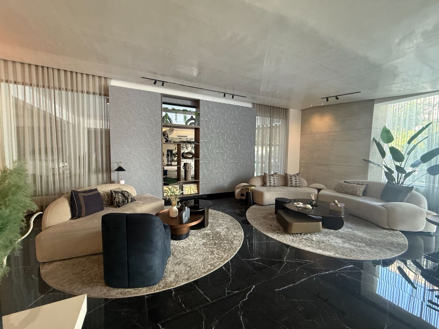 APARTO EN VENTA EN EVARISTO MORALES – foto 1