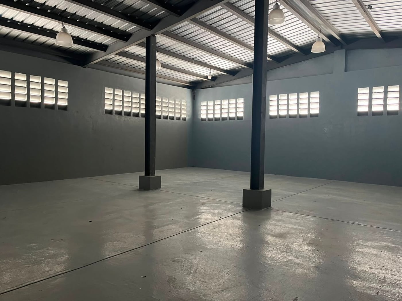 Local Comercial / Almacén en Alquiler – foto 4