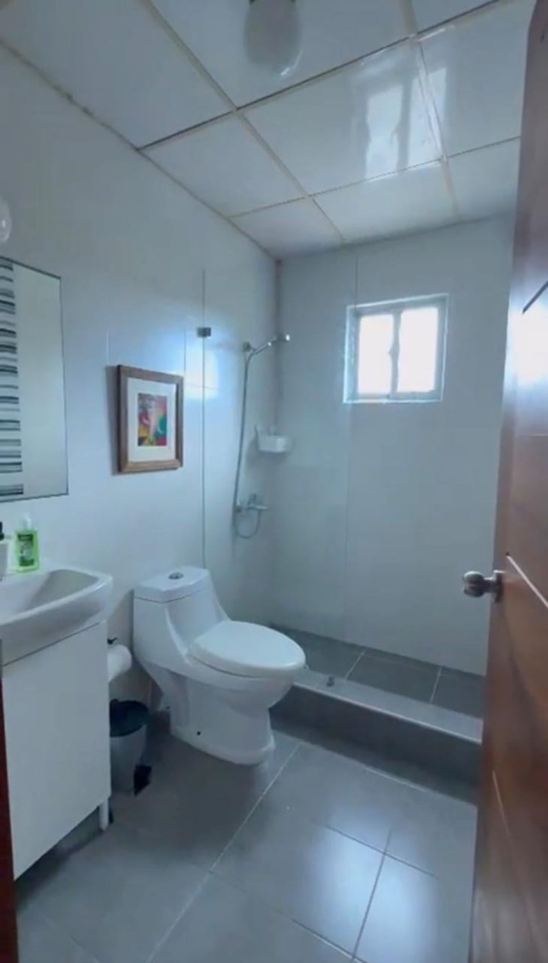APARTAMENTO AMUEBLADO EN EVARISTO MORALES – foto 10