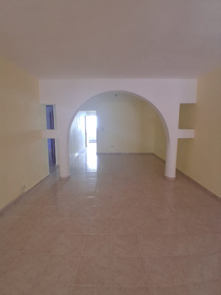 Casa de 2 niveles en invimosa – foto 6