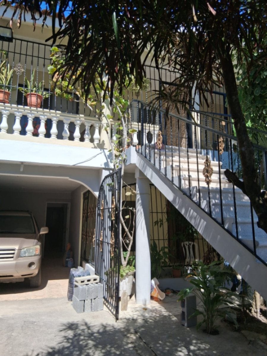 Casa de 2 niveles en invimosa – foto 3