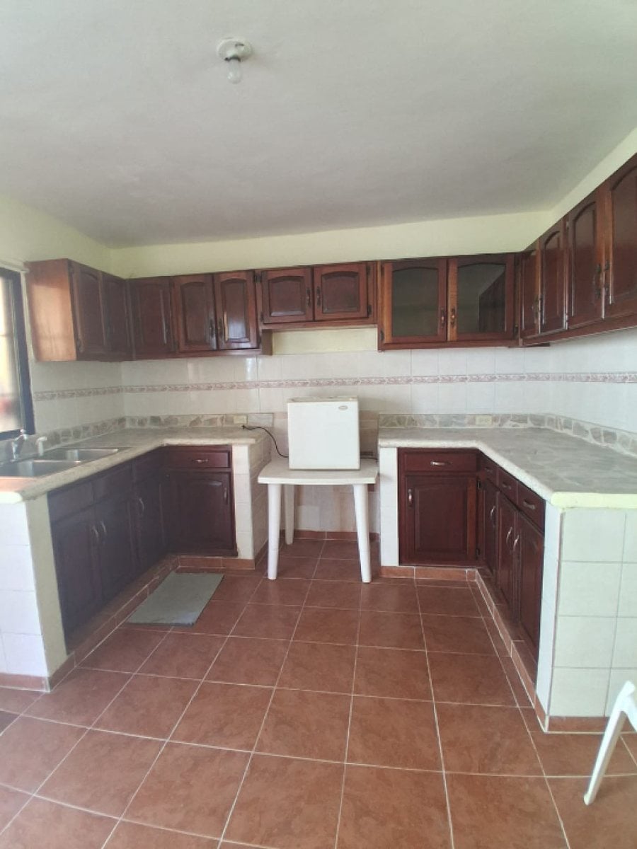 Casa de 2 niveles en invimosa – foto 7