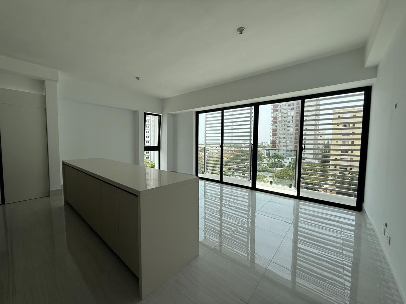 Apartamento con Linea Blanca alquiler Bella Vista – foto 1