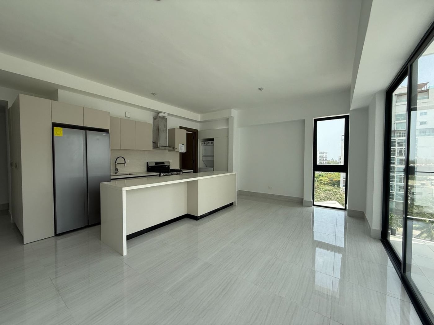 Apartamento con Linea Blanca alquiler Bella Vista – foto 2
