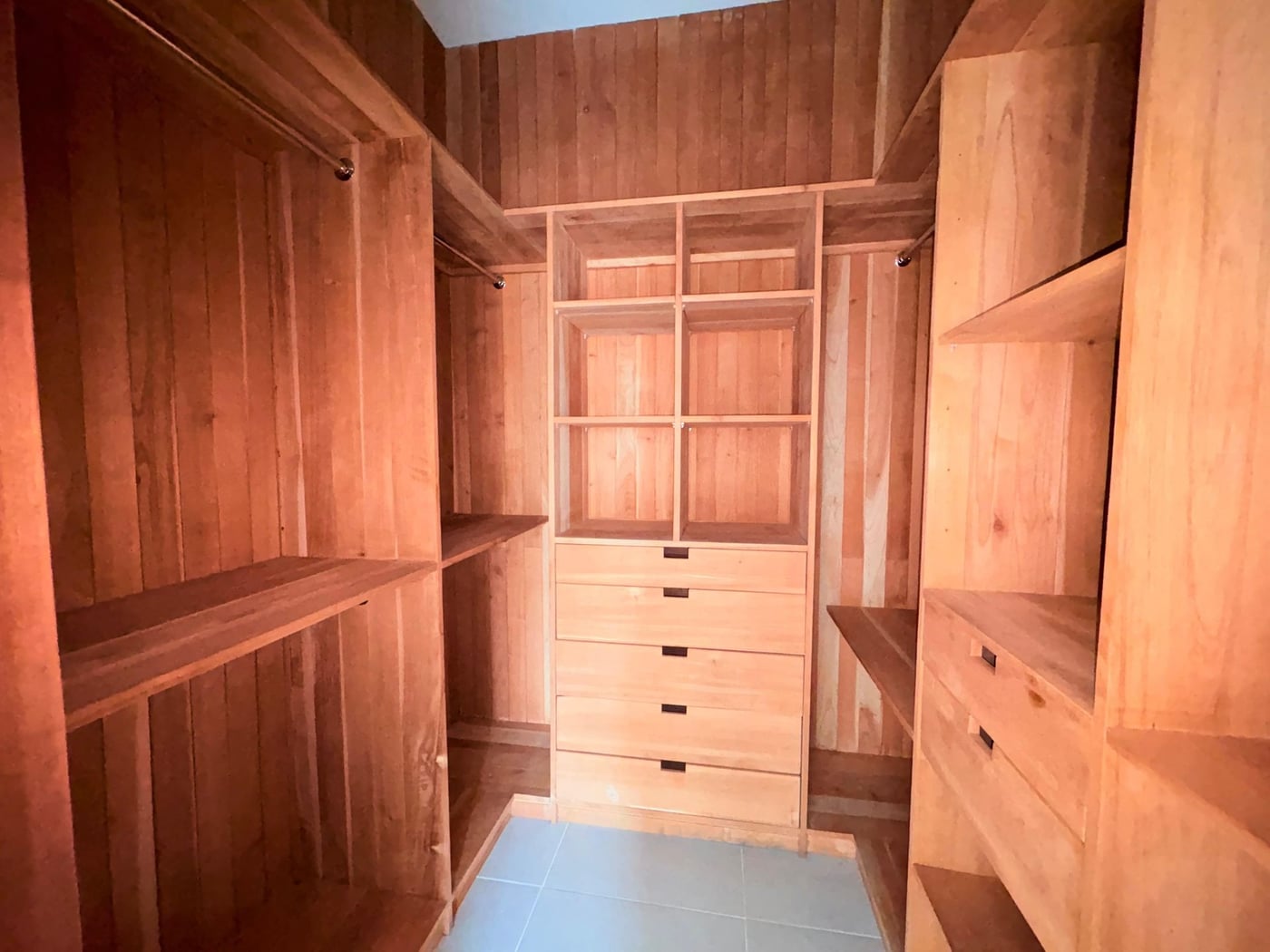 Apartamento en Alquiler – Bella Vista – foto 11
