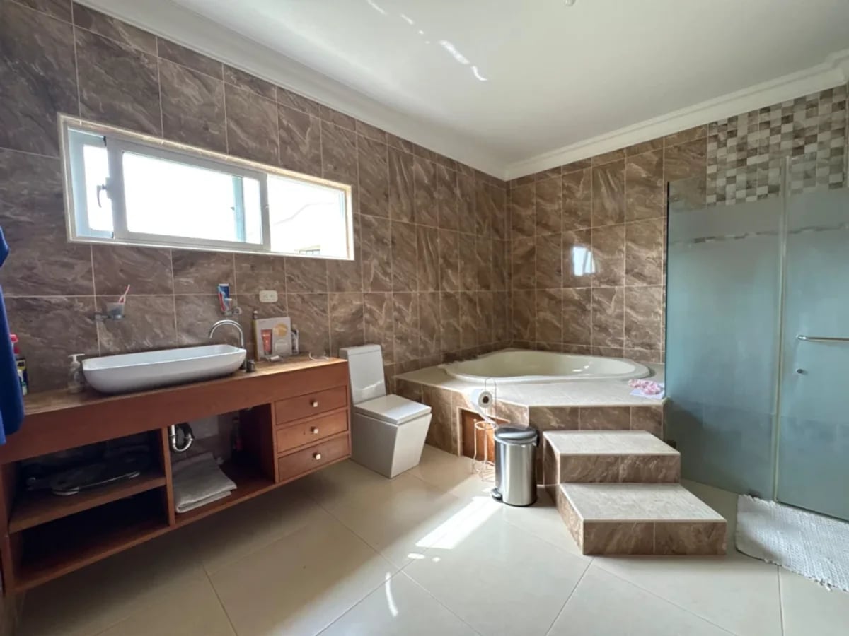 Casa en Urbanización Colinas del Oeste – foto 12