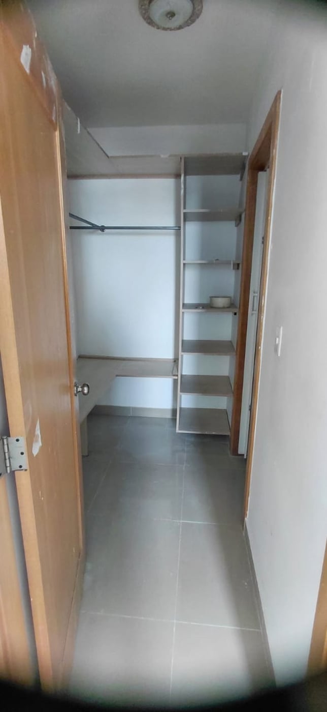 Apartamento en venta en Los Rios con Linea Blanca – foto 5