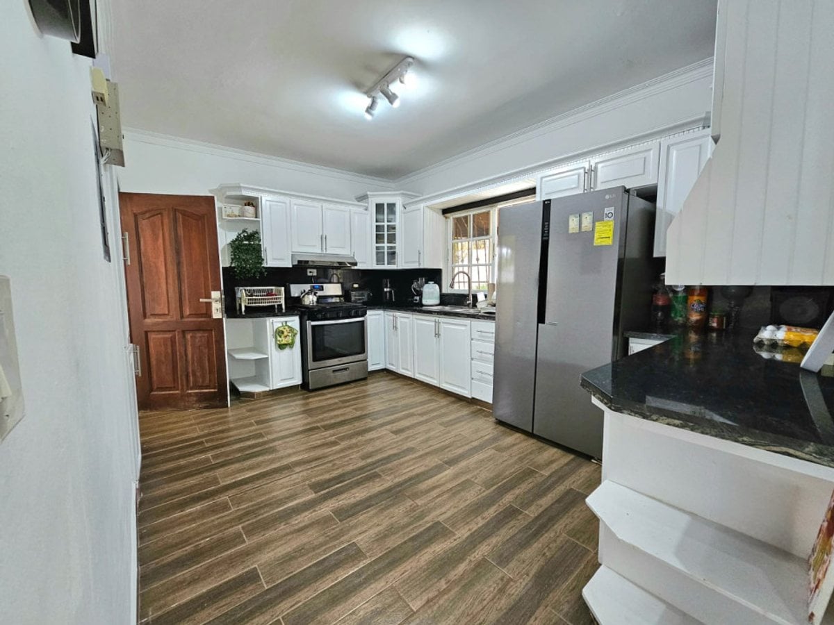 Venta de casa en Cuesta Hermosa II – foto 7