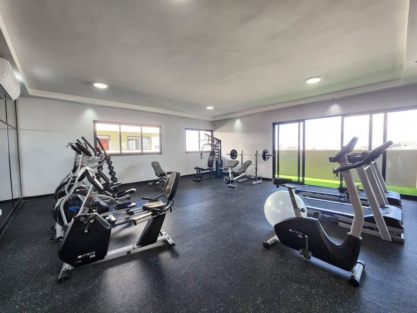 APARTAMENTO EN ALQUILER 1 HAB EN EVARISTO MORALES – foto 5