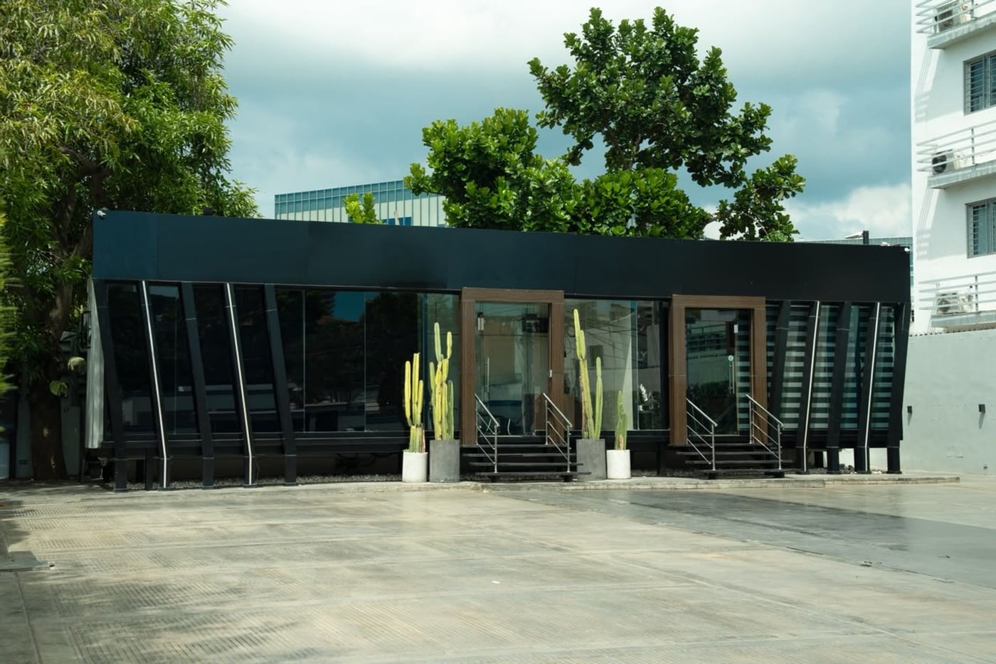 Local comercial disponible – foto 1