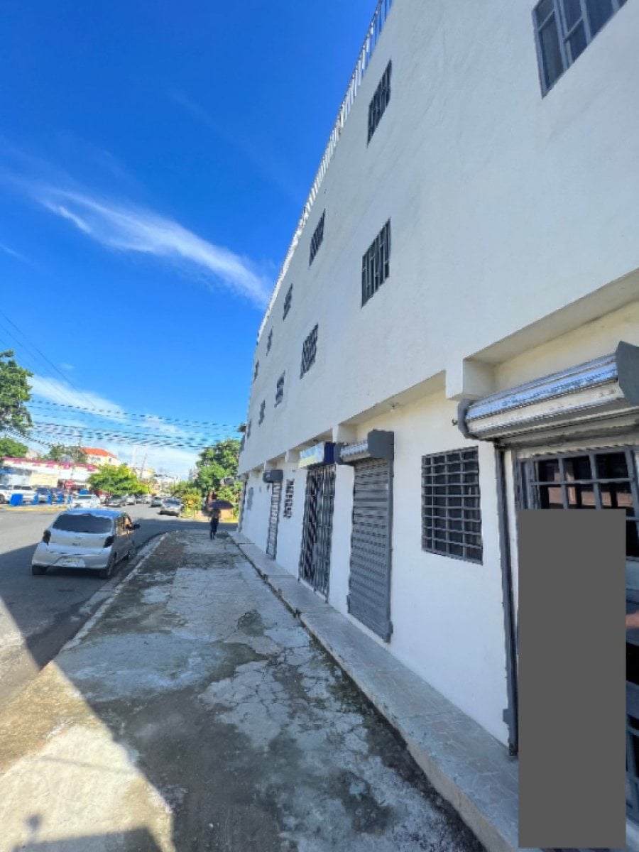Local comercial en Ensanche Ozama, Santo Domingo – foto 3