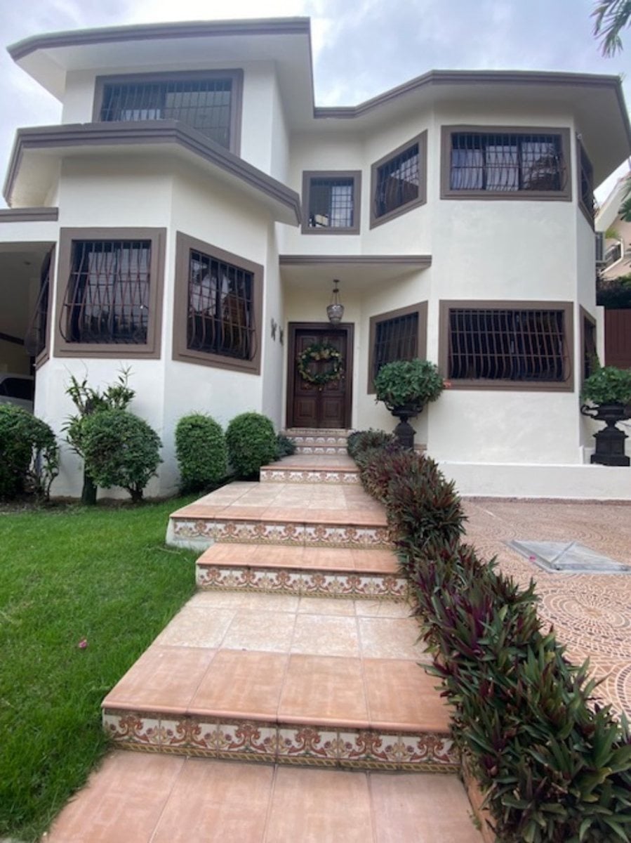 Casa En Altos De Arroyo Hondo III, Santo Domingo D – foto 2